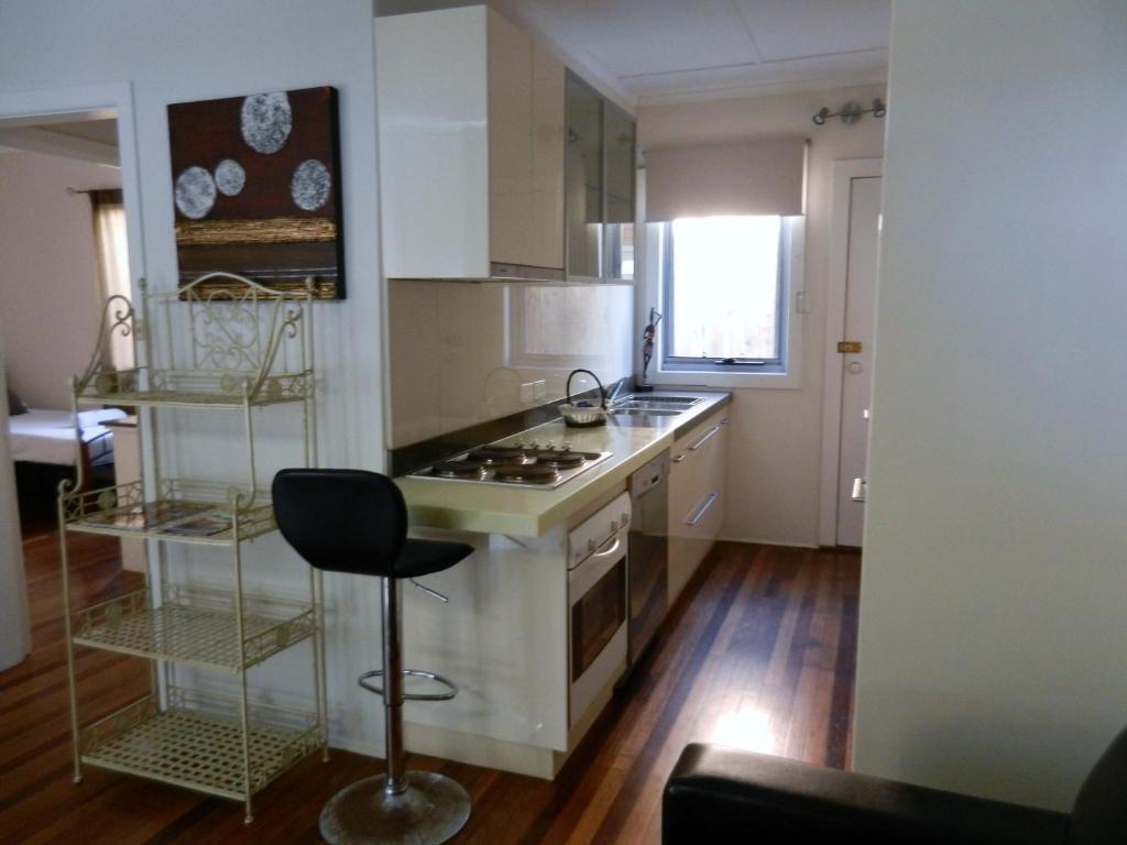 Golden Shores Motel Bilinga Zimmer foto